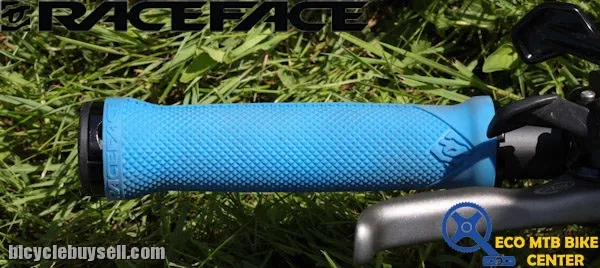 RACEFACE Love Handle - Grips
