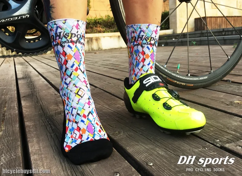 Impressive Personality DH Sports Cycling Socks