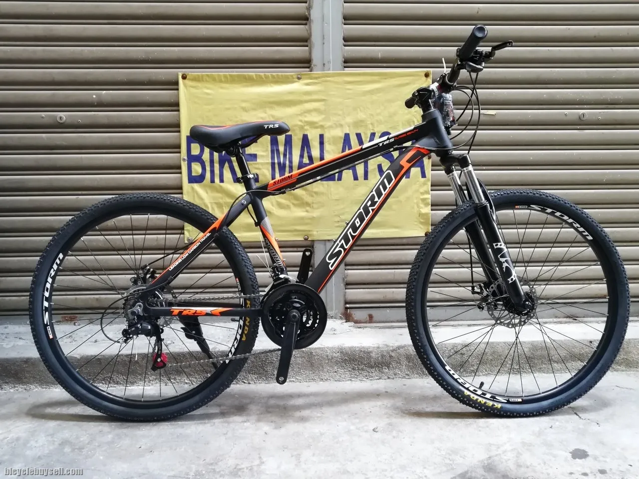 TRS 26" STORM 26-11B SHIMANO 24 SPEED