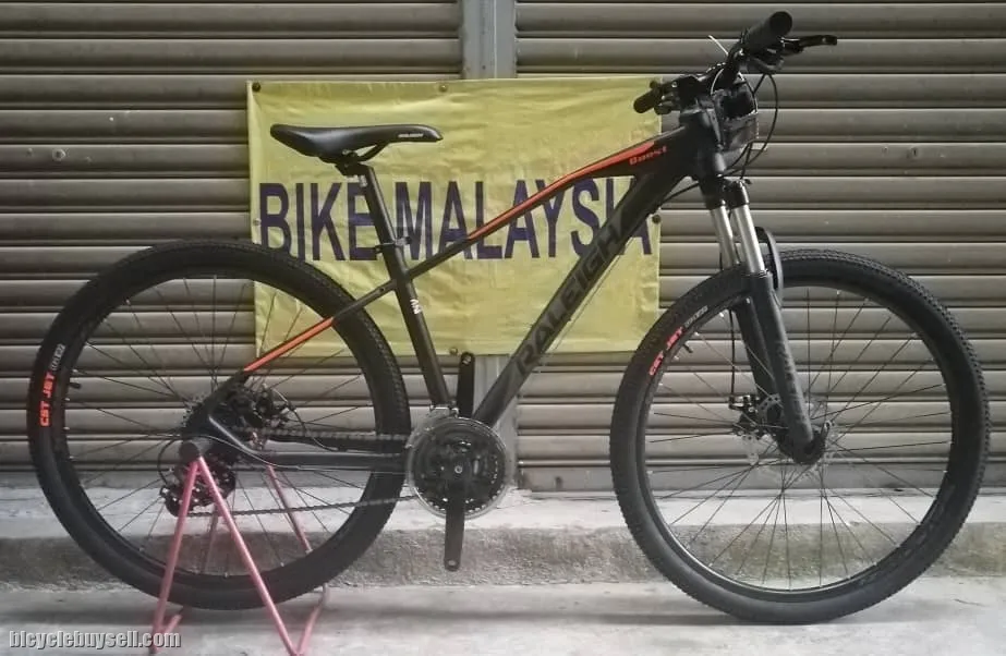 RALEIGH QUEST 27.5" SHIMANO 24 SPEED