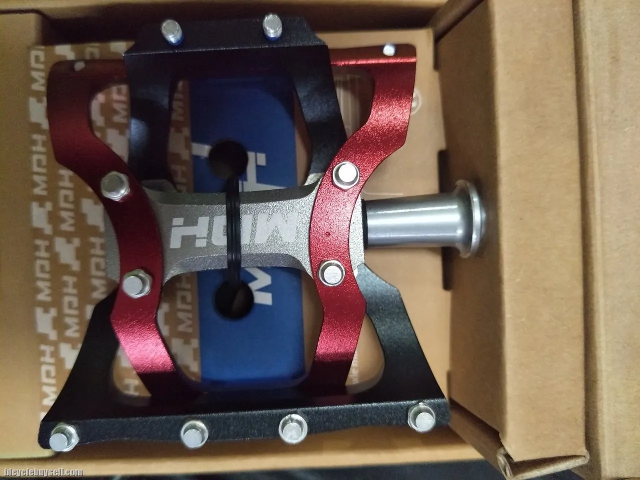 Pedal just used in one event test ride -letting go cheap - guatanteed in tip top comdition
