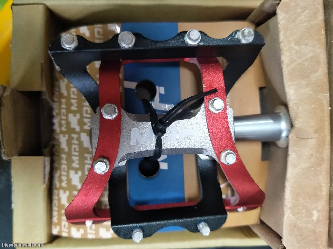 Pedal just used in one event test ride -letting go cheap - guatanteed in tip top comdition