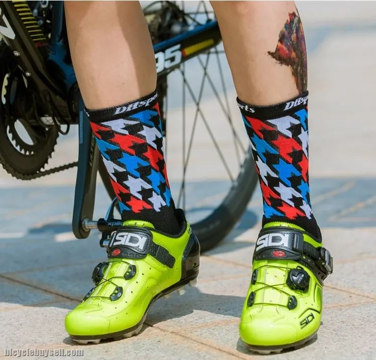 DH SPORTS Pro Cycling OUTDOOR MULTI SPORTS SOCKS