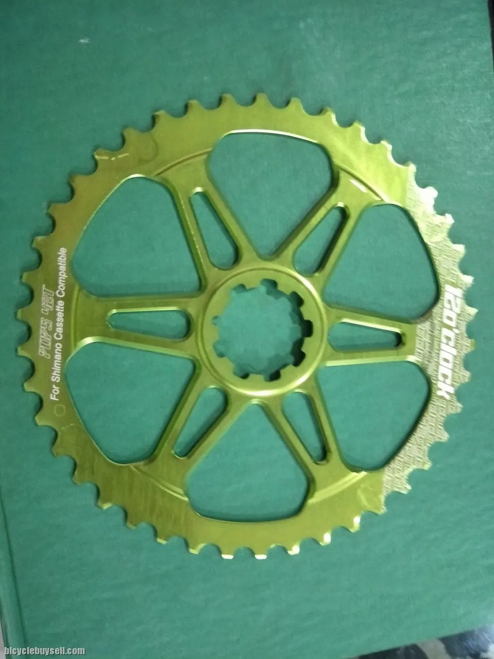 12oclock apple green 42t giant sprocket last piece clearance offer
