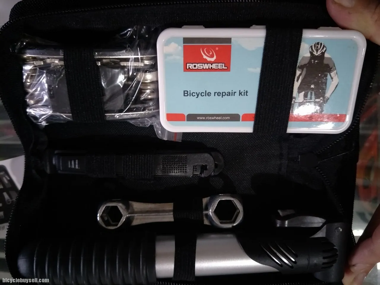Tool kit with pump portable n beg - last set RM59