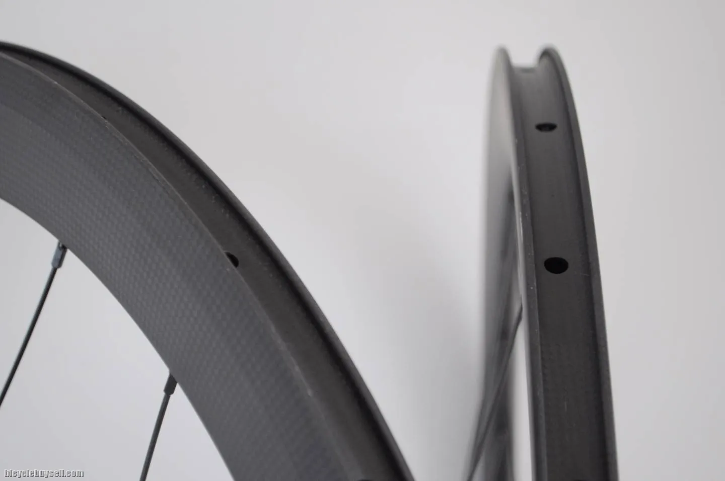 ðŸ’¢ðŸ’¢Only RM1269/pcðŸ’¢ðŸ’¢Original Taiwan Novatec custom build road disc carbon wheel set rim disc brake
