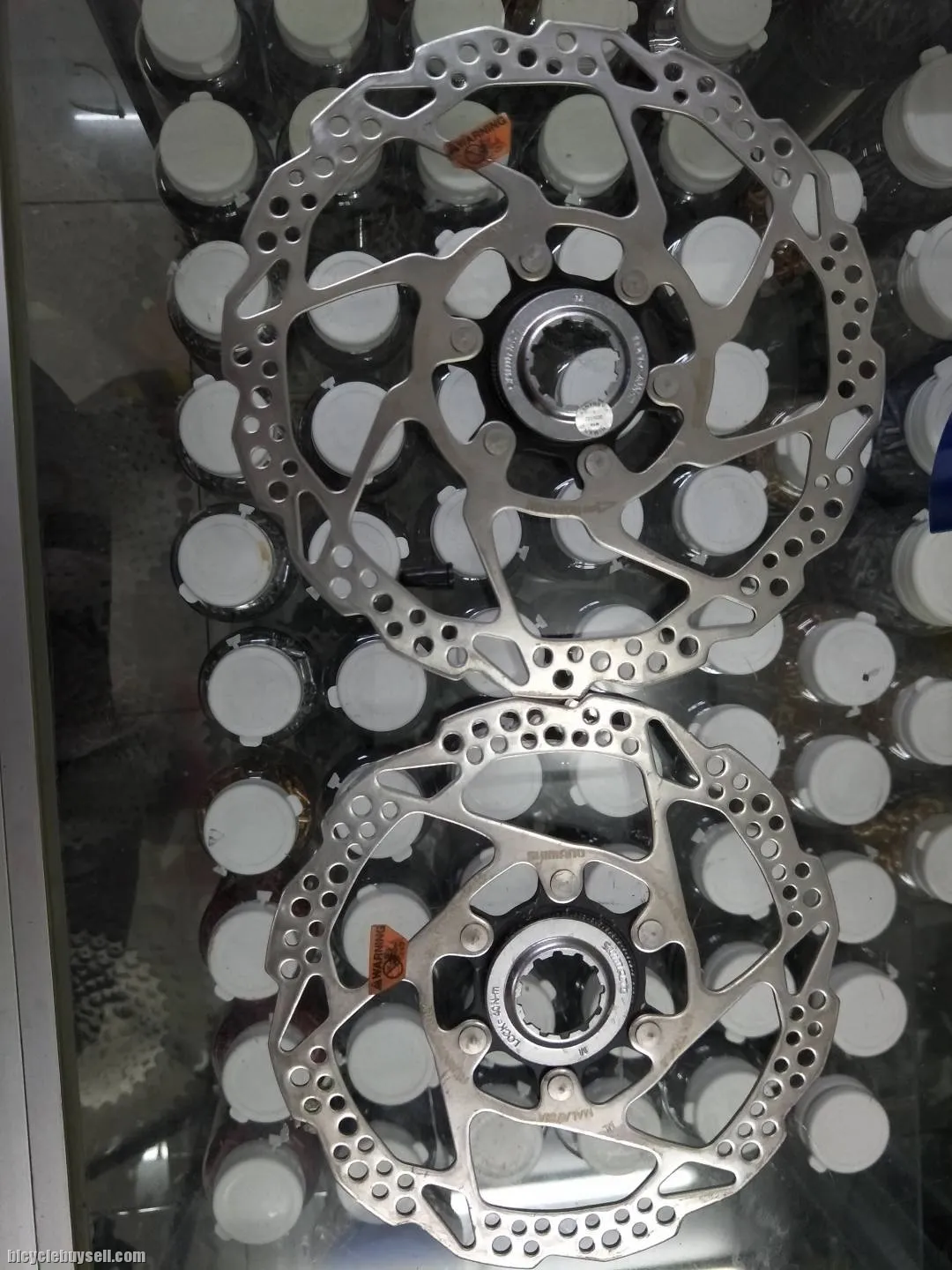 Shimano rotor used only one ride pair 160+180mm