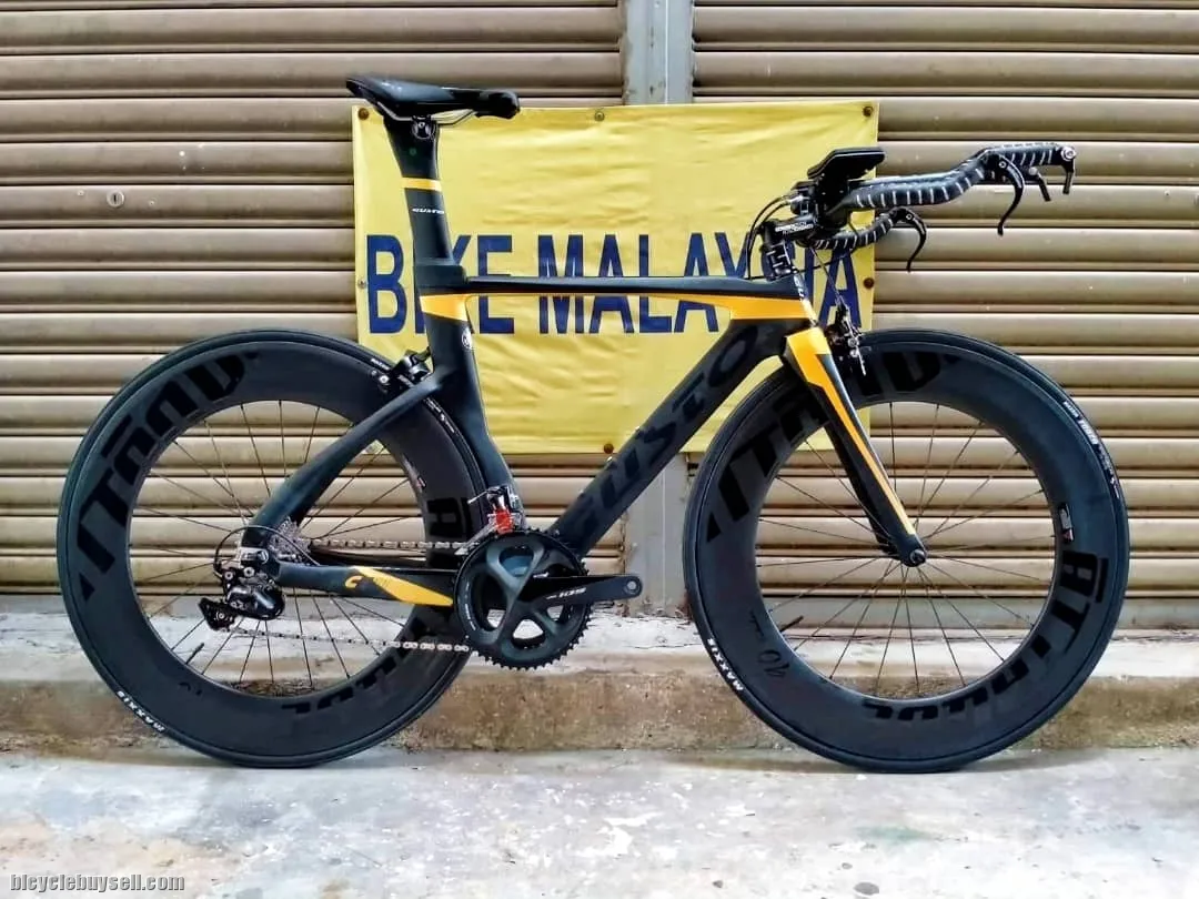 GUSTO RCT 1.1 CARBON TRIATHLON BIKE