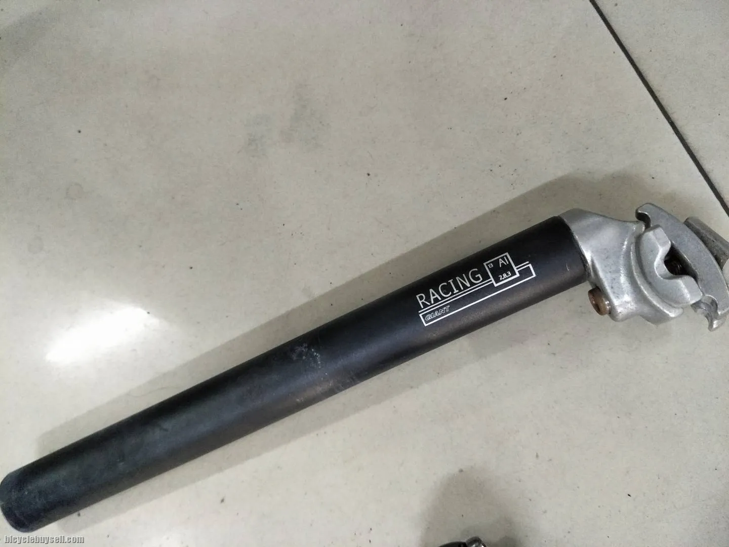 Giant racing seatpost 30.9