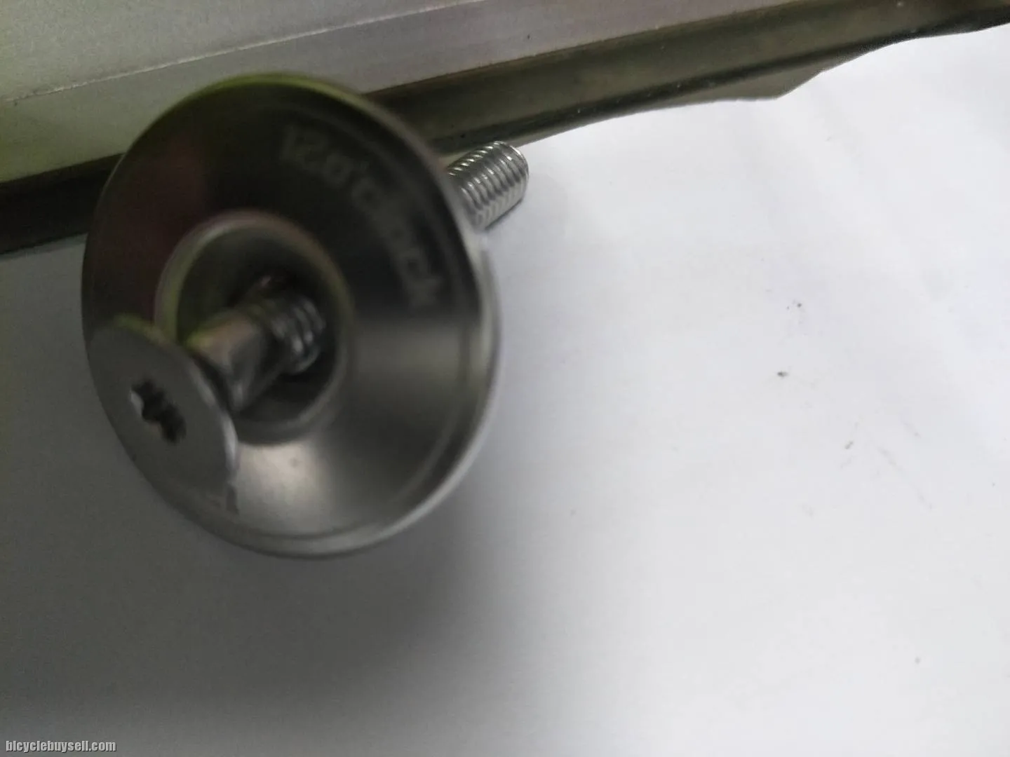 12o'clock top cap with alloy ultralite bolts set - sales,last unit rm39