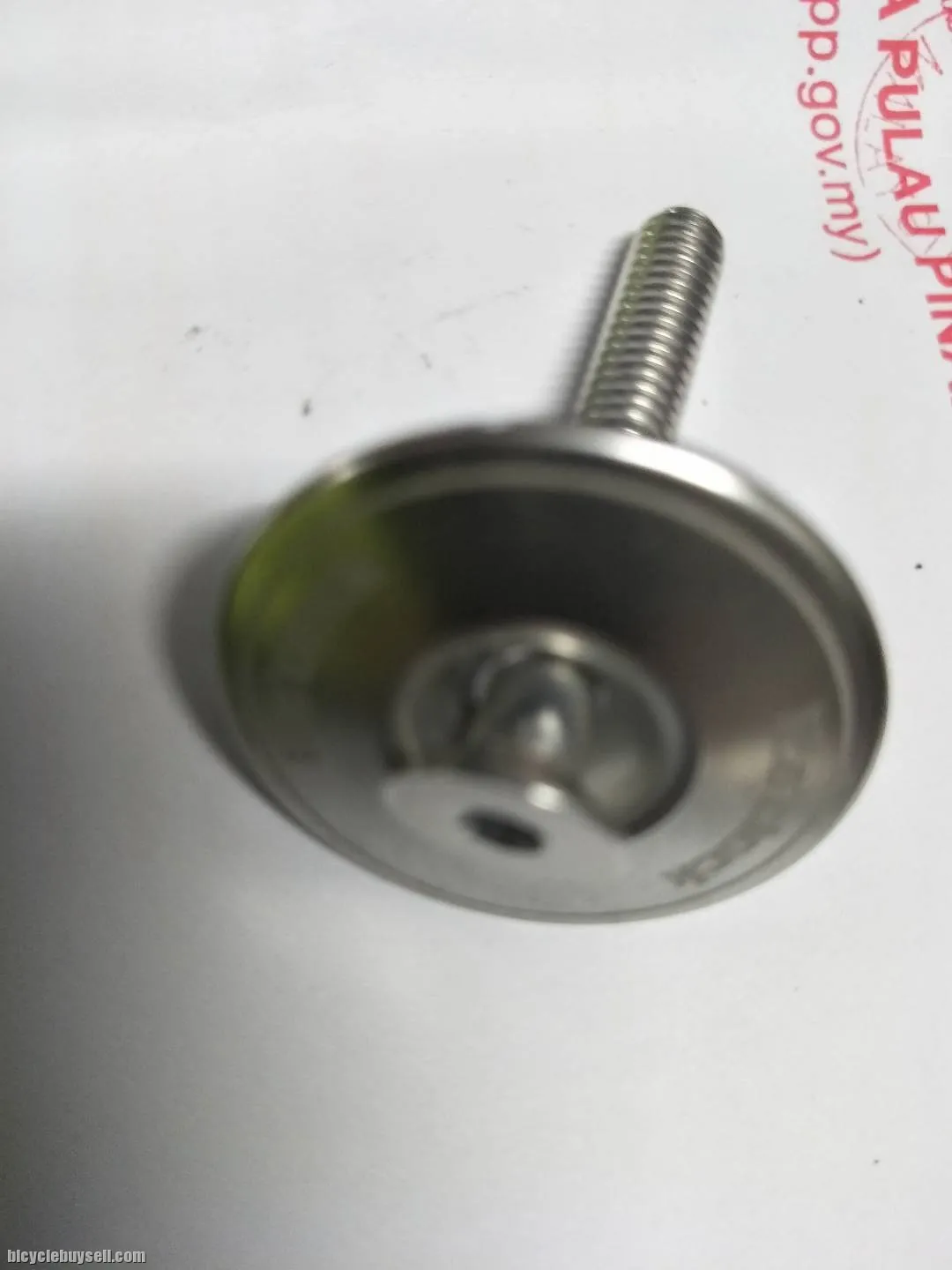12o'clock top cap with alloy ultralite bolts set - sales,last unit rm39
