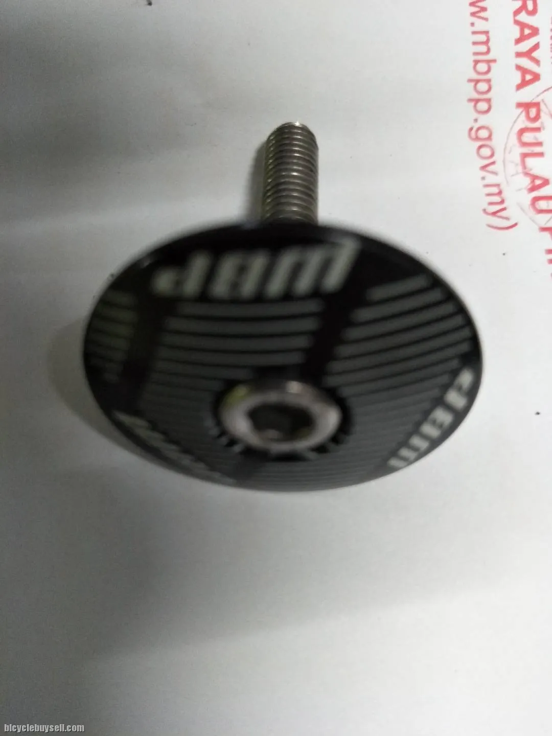 WBP headcap with bolt