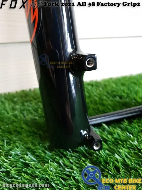 FOX Fork 2021 All 38 Factory Grip2