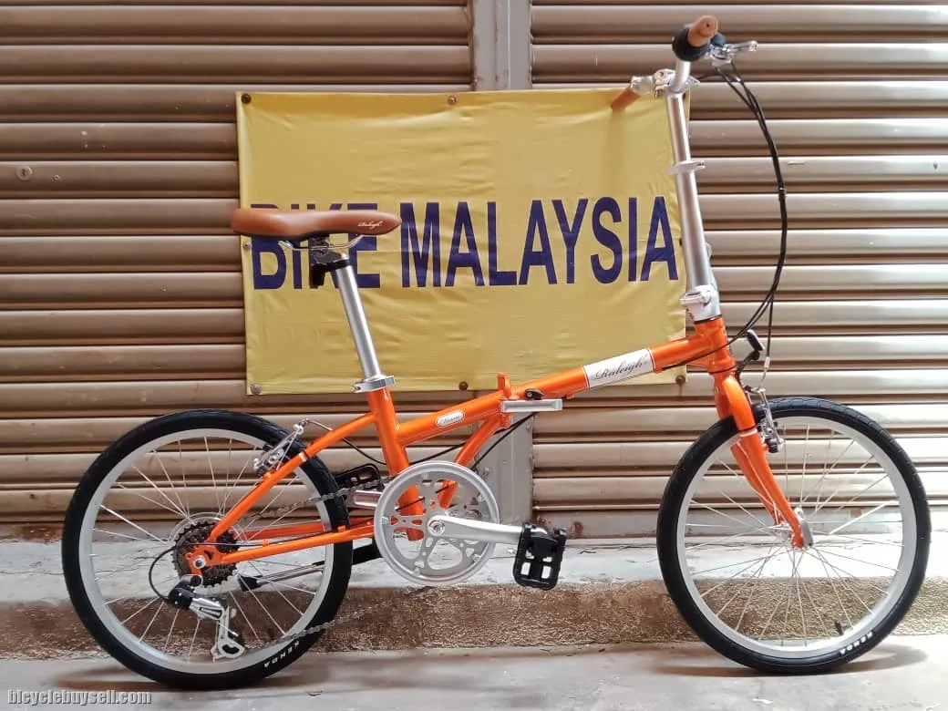 RALEIGH CLASSIC 20" FOLDING BIKE