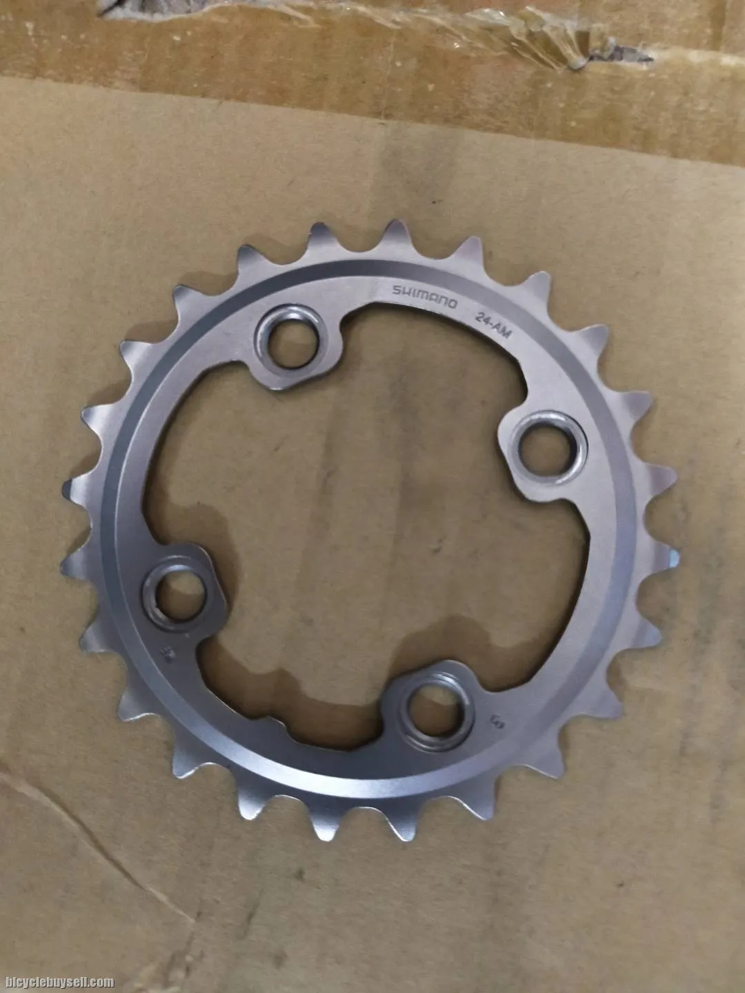 Shimano deore xt 24t chainring - GENUINE PART GUARANTEED