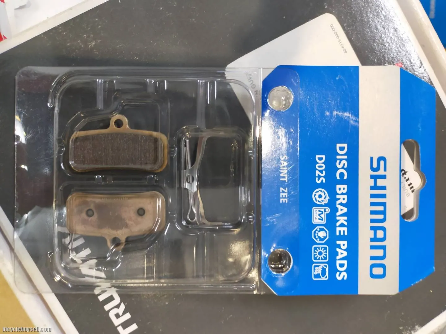 SHIMANO D02S GENUINE METAL SINTERED PADS FOR 4 PISTON BRAKES - SALES
