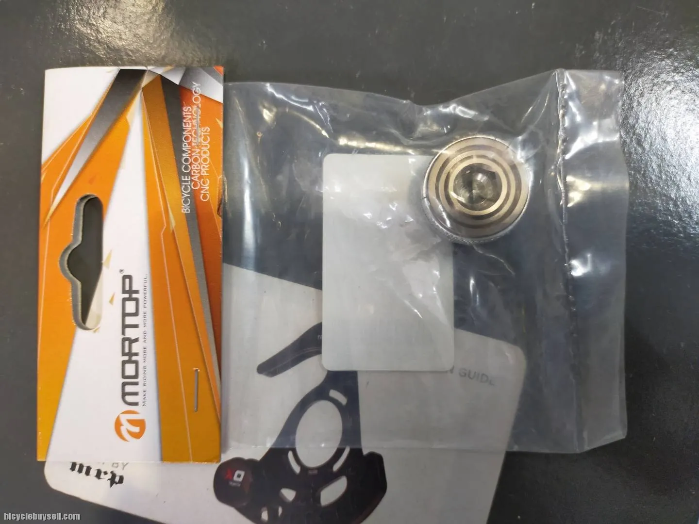 MORTOP EXPANDER UMIT 1 1/8" FOR USE ON CARBON STEEERER TUBES