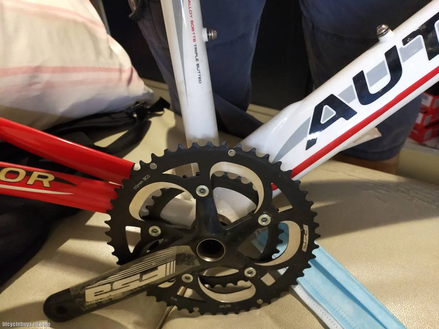 AUTHOR A55 WITH CARBON FORK, HEADSET, FSA GOSSAMER CRANKSET N BB, RITCHEY LOGIC BAR AND RITCHEY COMP