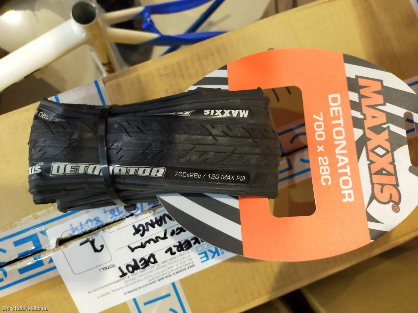 MAXXIS DETONATOR 28CX700 LAST UNIT CLEARANCE