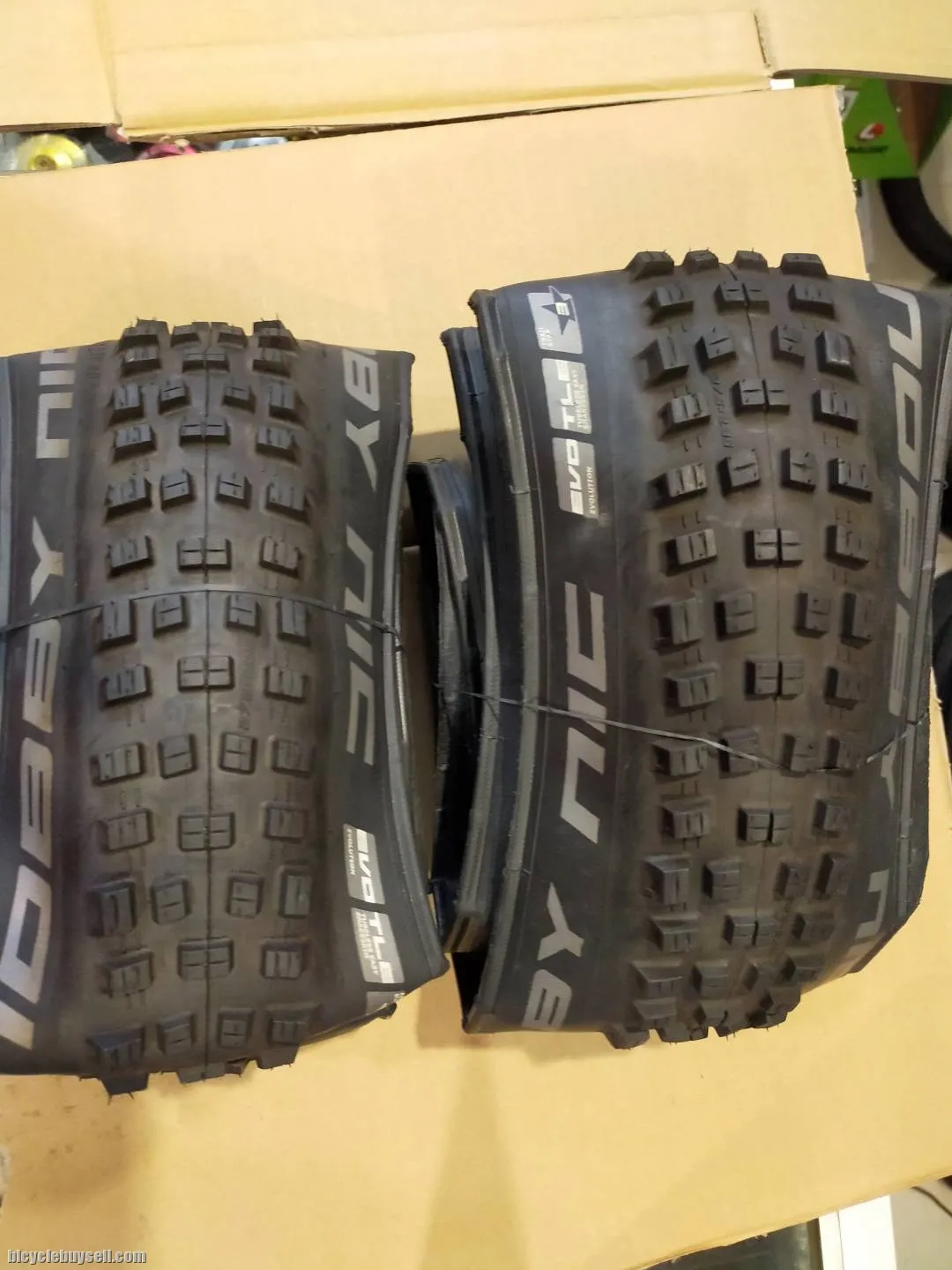 SCHWALBE NOBBY NIC 27.5X2.25+2.35 (PAIR) LAST PAIR CLEARANCE WITH TUBELESS EASY EVO STAR PACE COMPOU