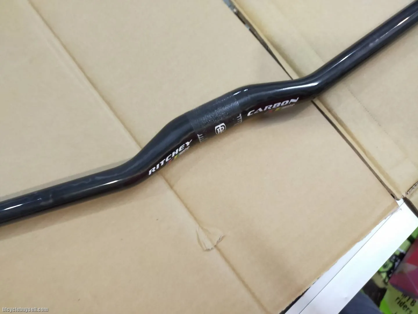 RITCHEY CARBON WCS SPECIAL FLAR BEND INWARDS 620 - USED ONE RIDE ONLY GUARANTEED GENUINE RITCHEY PAR