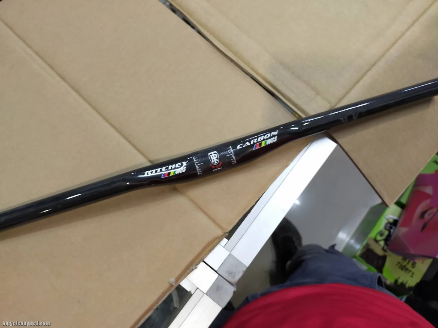 RITCHEY CARBON WCS SPECIAL FLAR BEND INWARDS 620 - USED ONE RIDE ONLY GUARANTEED GENUINE RITCHEY PAR