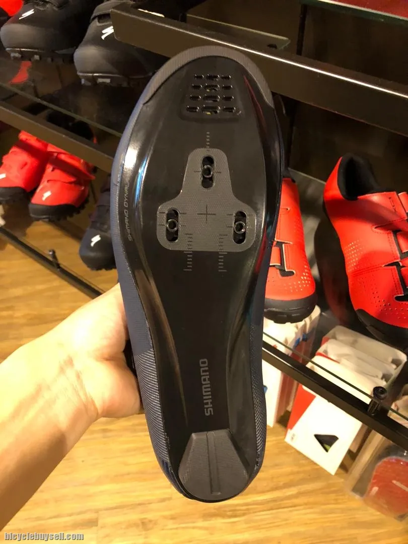SHIMANO RC 1 black 2021 model(road shoes )