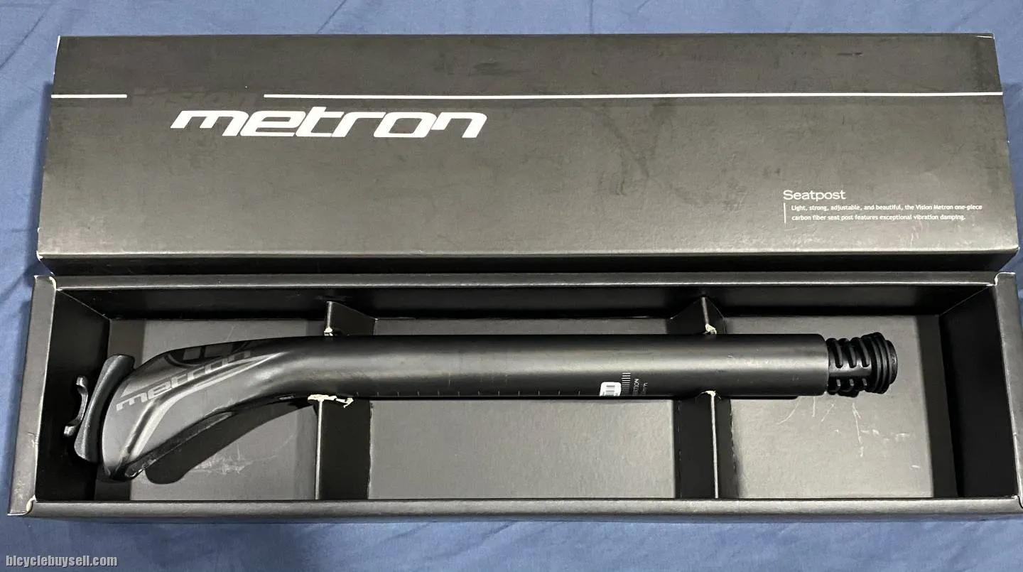 Vision Metron seatpost brand new (mounted once) 31.6mm