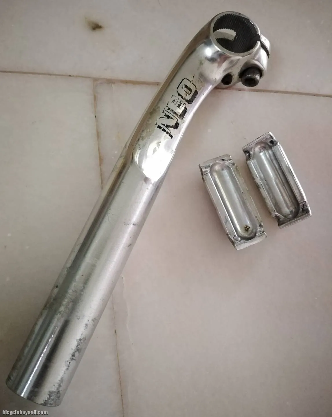 Seatpost Neo Size 28.0mm Vintage