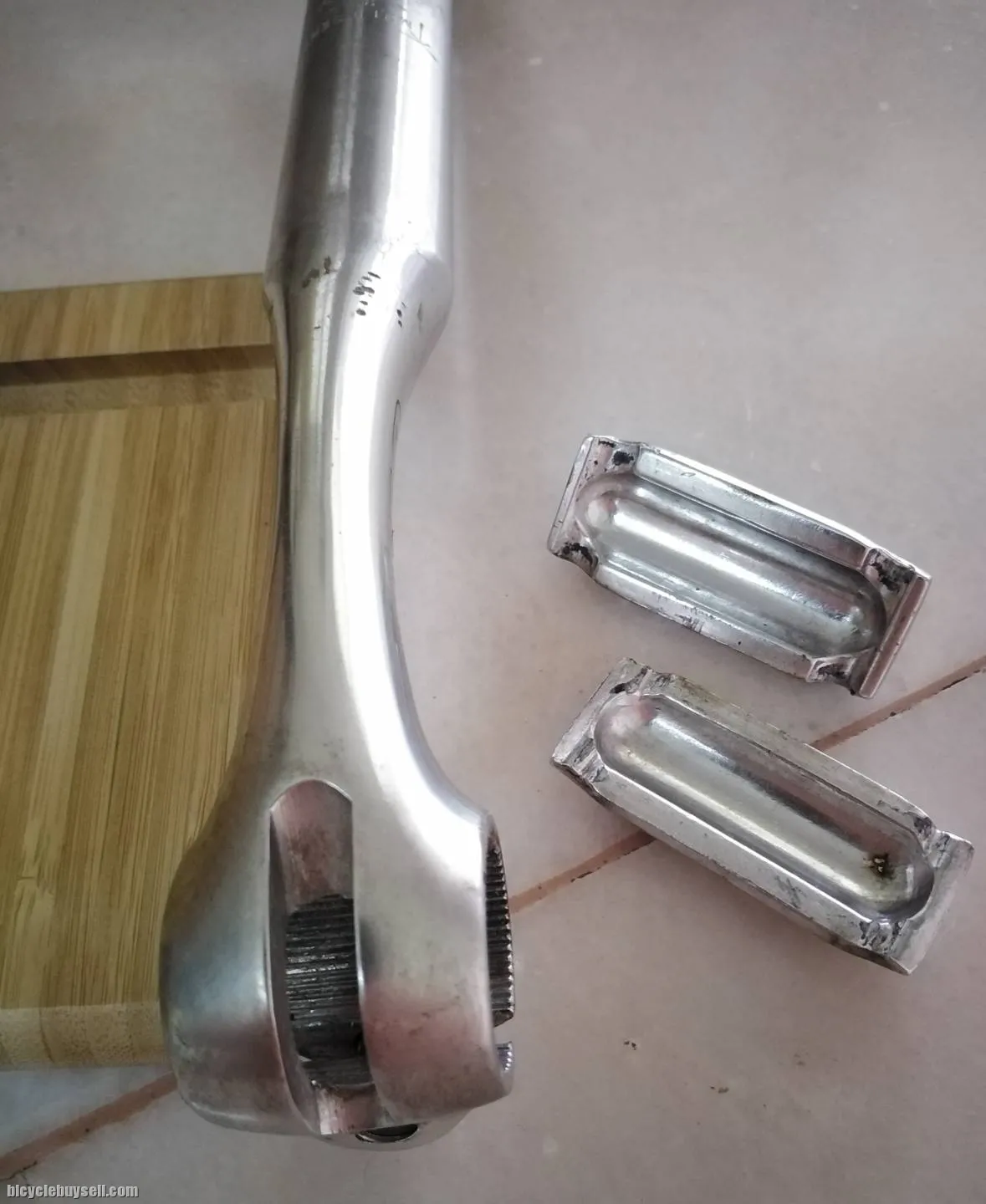 Seatpost Neo Size 28.0mm Vintage