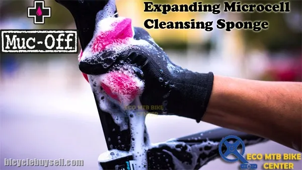 MUC-OFF Expanding Microcell Cleansing Sponge
