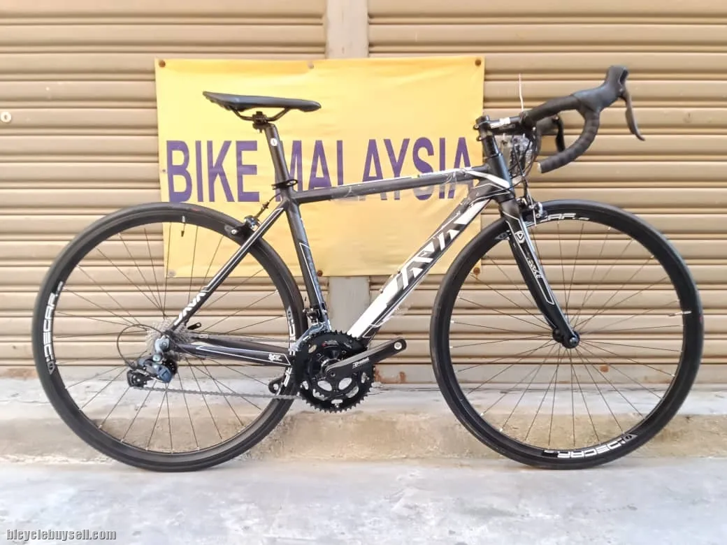 JAVA VELOCE 18-SPEED