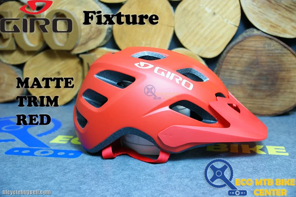 GIRO Helmets Fixture