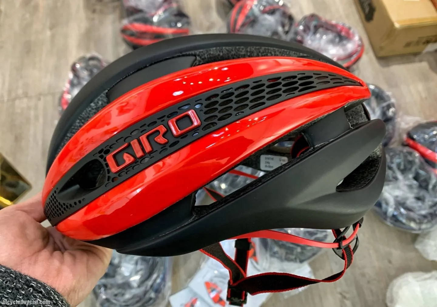 Cycling Helmet Women Men Bicycle Helmet MTB Bike Mountain Road Cycling Safety Riding Helmet Ultralig