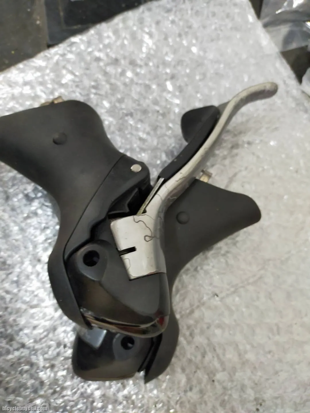 SHIMANO 105 2X10SPEED STI SHIFTER PAIR - USED - TIP TOP CONDITION