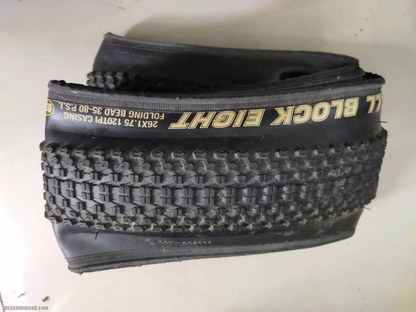 KENDA SMALL BLOCK EIGHT 26X1.75 1PIECE