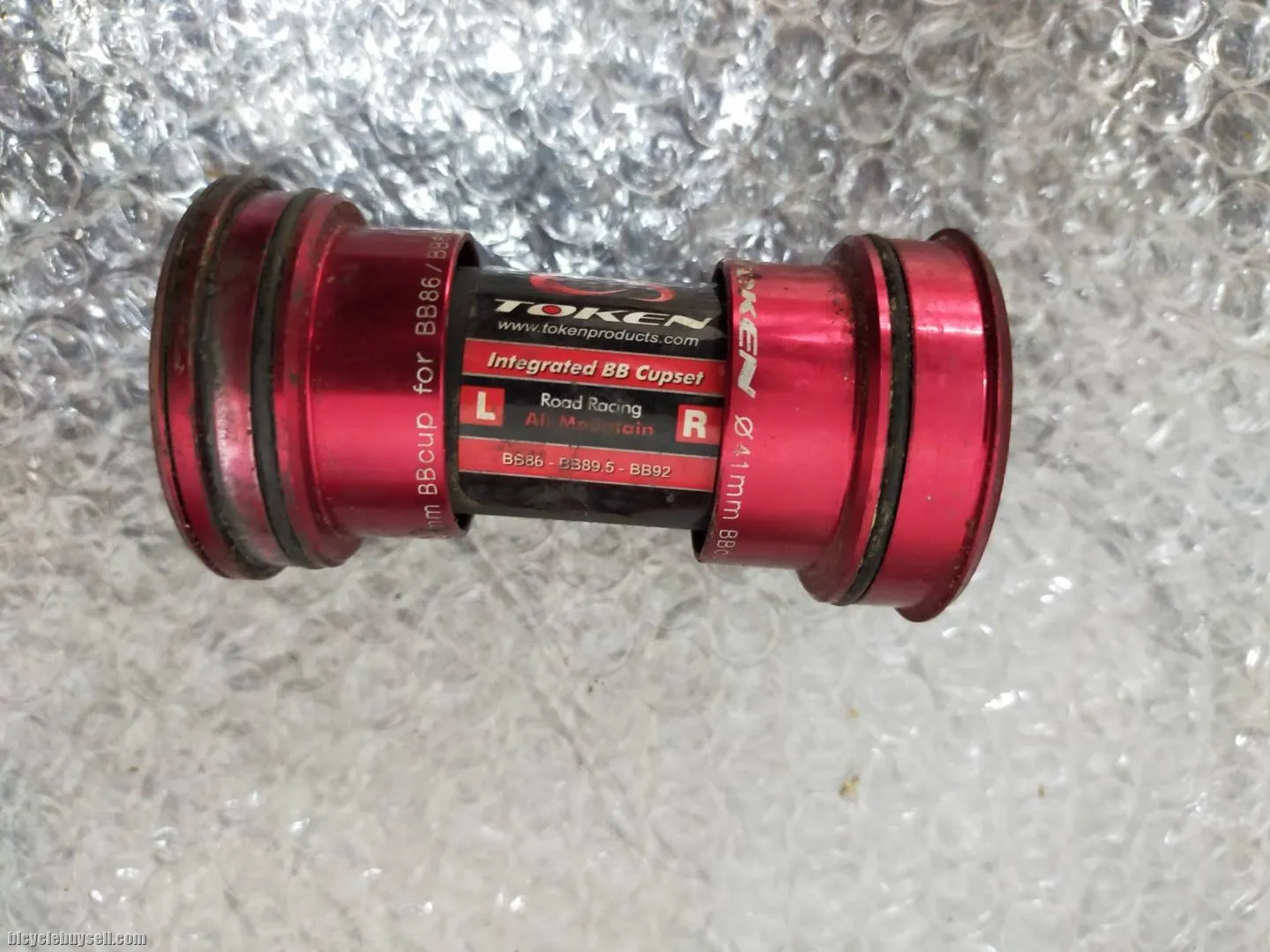 TOKEN PRESSFIT BB PF92 - USED LESS THAN 3 MONTHS