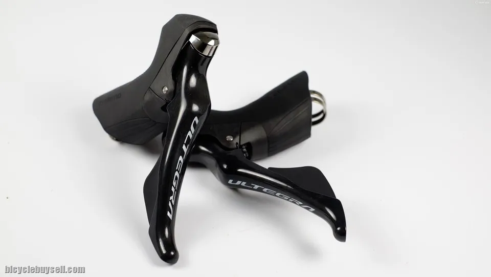 SHIMANO ULTEGRA R8000 SHIFTER READY STOCK 35% !