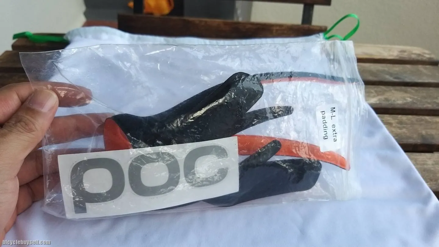 POC Trabec Race - NEW Foam Padding (M/L) and Case