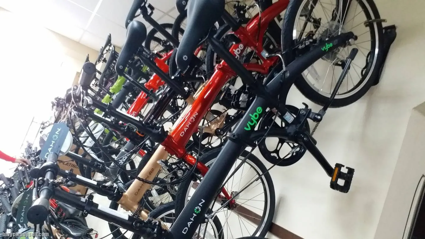 DAHON VYDE D7 20"FOLDING BIKW 7 SPEED