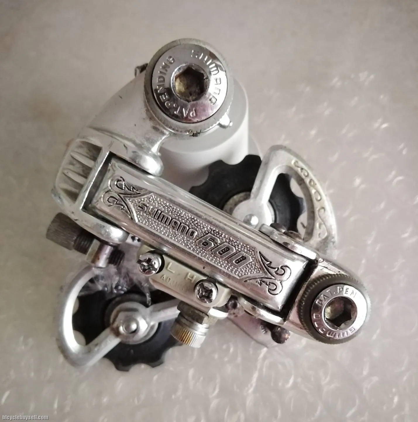 Shimano 600 Arabesque Rear Derailleur Vintage