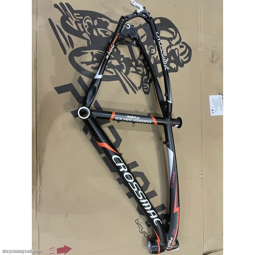CROSSMAC HC PRO 16" 26ER FRAME ALLOY LAST UNIT CLEARANCE