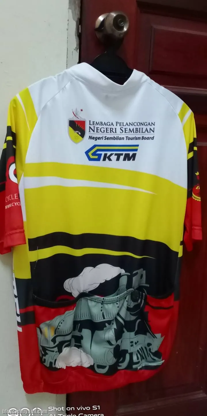 Used cycling Event Jersey