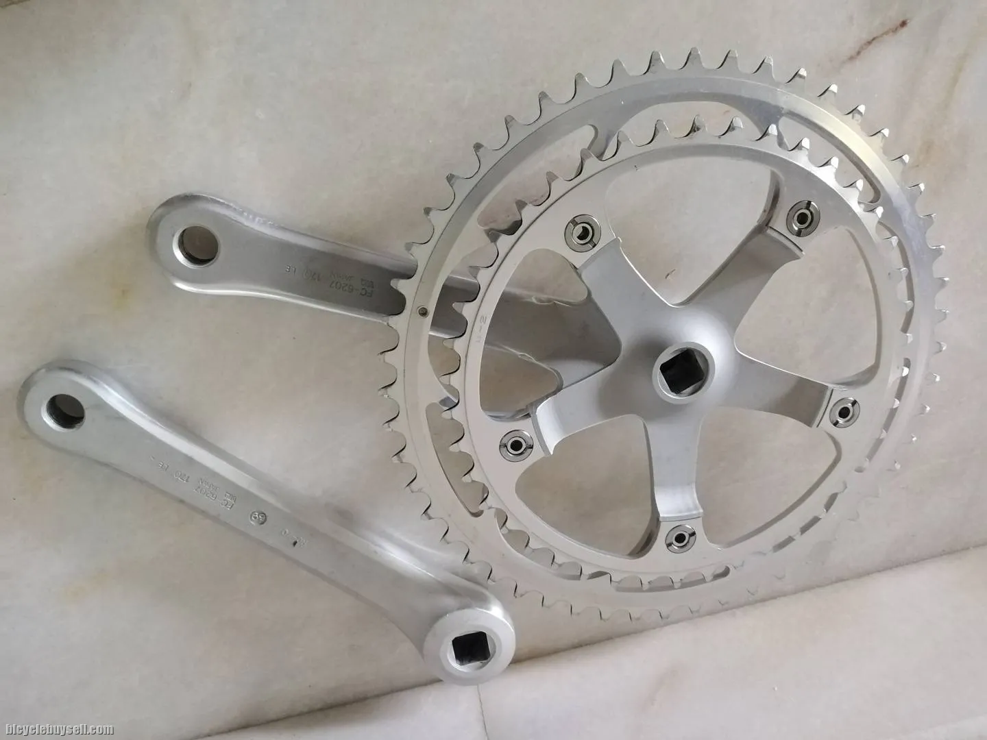 Shimano 600 model 6207 Crankset Vintage