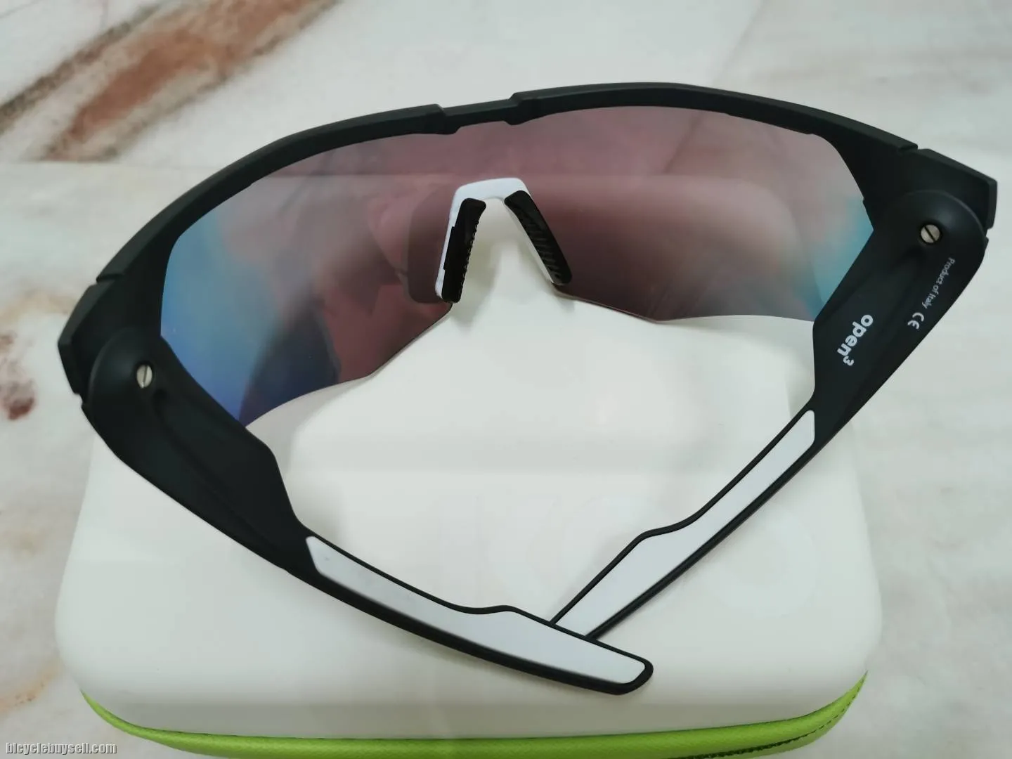 Koo Open Cube