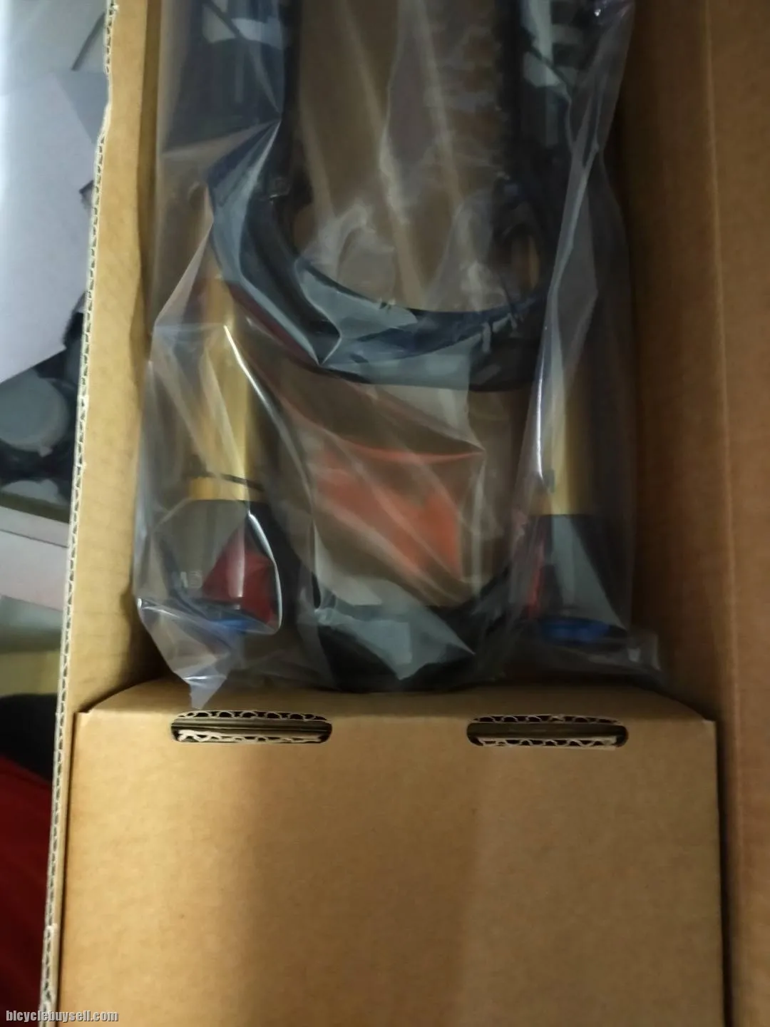 FOX FLOAT 32 YEAR2022 LATEST 29ER 100MM TRAVEL BOOST 15X110MM KASHIMA STEPCAST Original guaranteed T