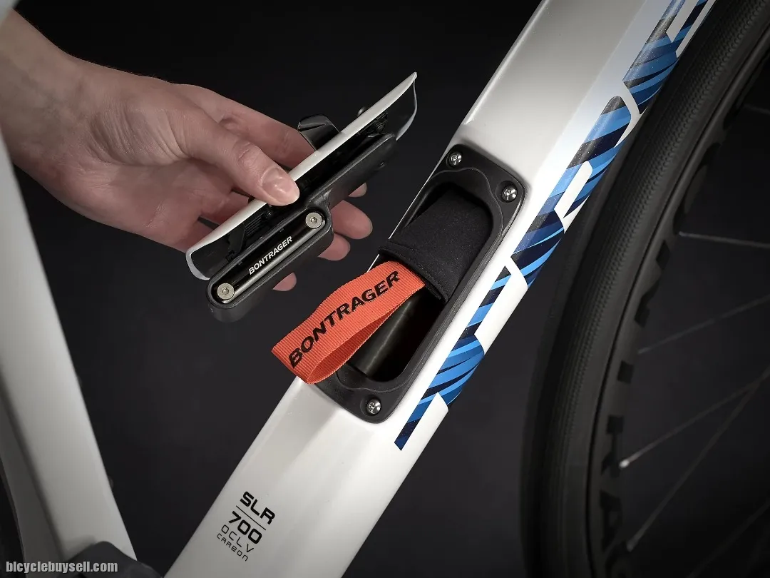 TREK Domane SLR 7 eTap 2022 MODEL