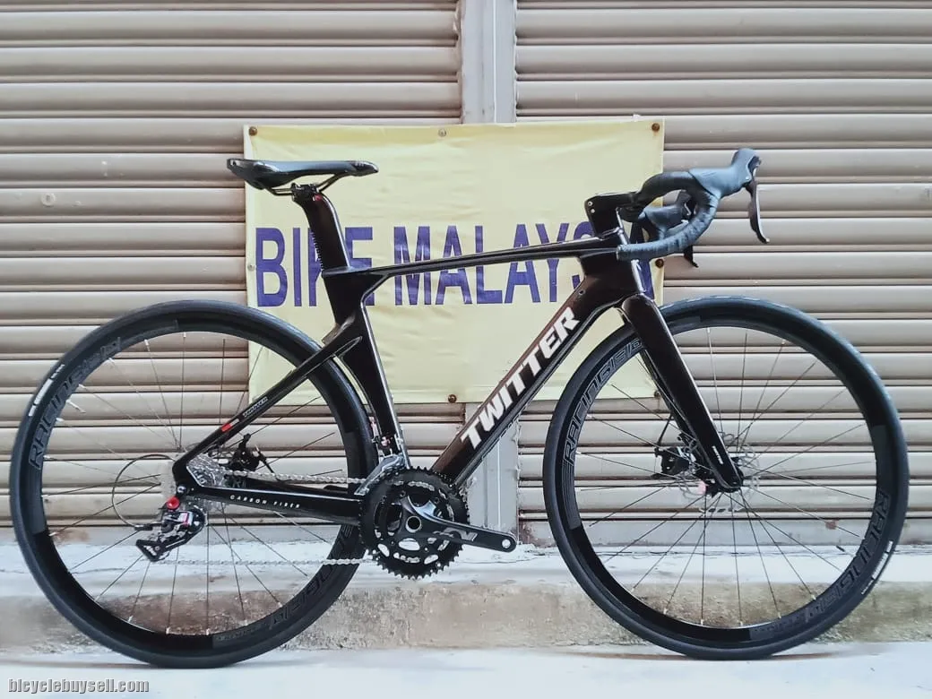 TWITTER R10 FULL INTERNAL ROUTING FRAME