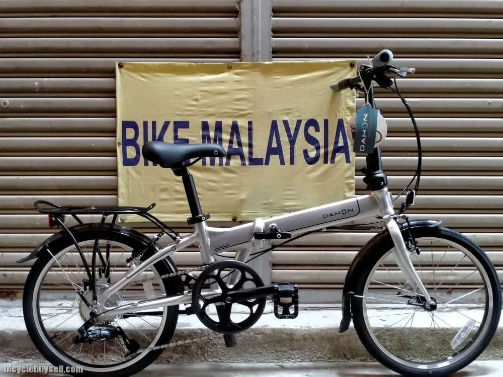 DAHON MARINER D8