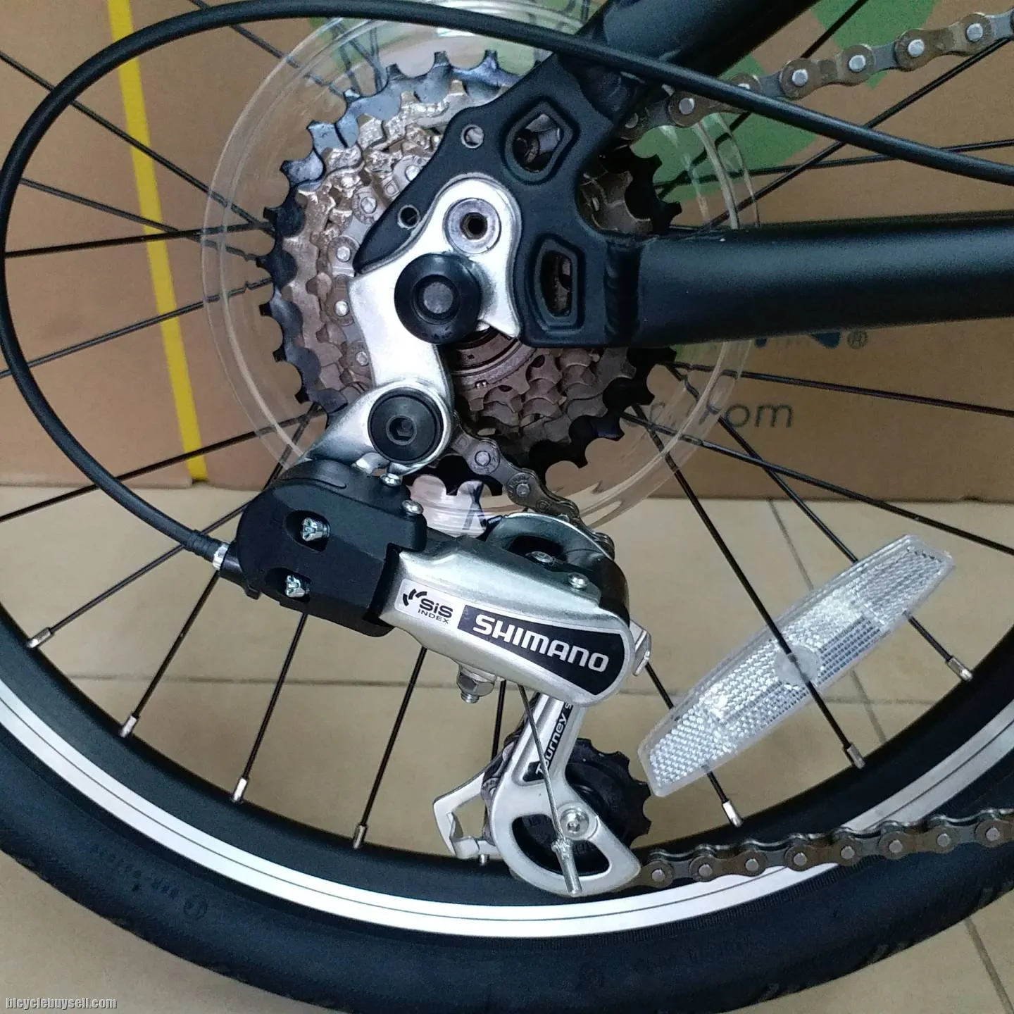 NEW DAHON HIT FOLDING BIKE 20" 6 SPEED
